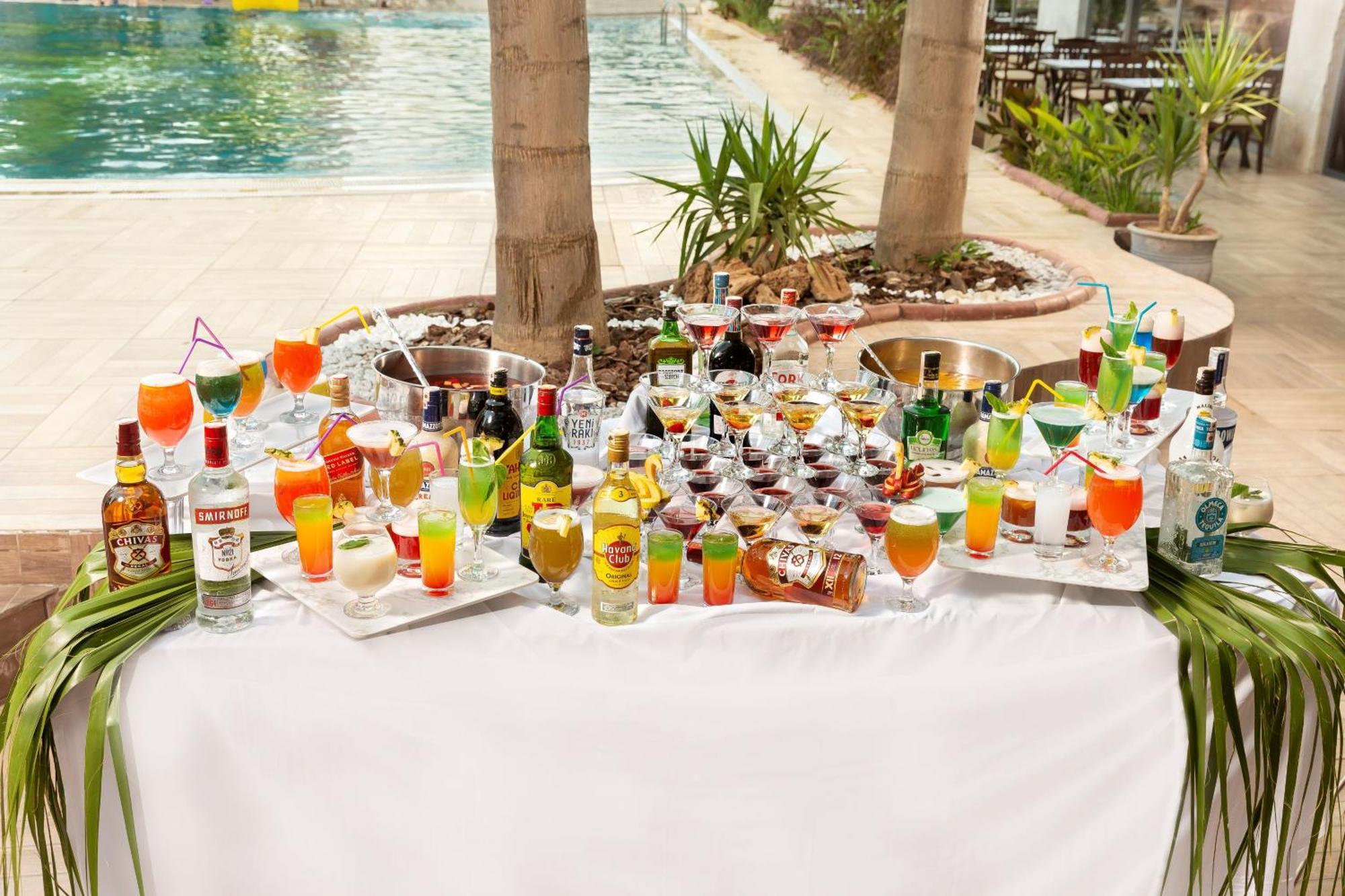 Dedeman Kemer Resort מראה חיצוני תמונה